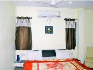 Hotel Muskan Palace Ujjain Zewnętrze zdjęcie